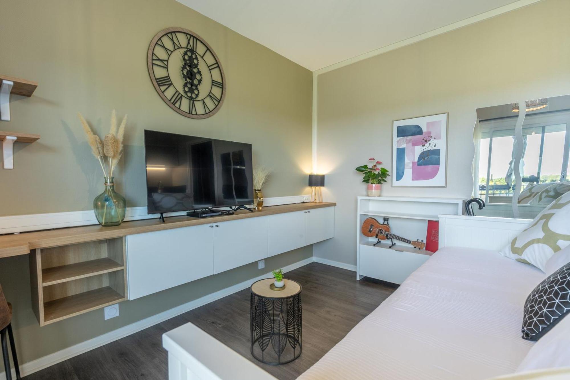 Studio Lumineux Et Plein De Charme Blois Zewnętrze zdjęcie